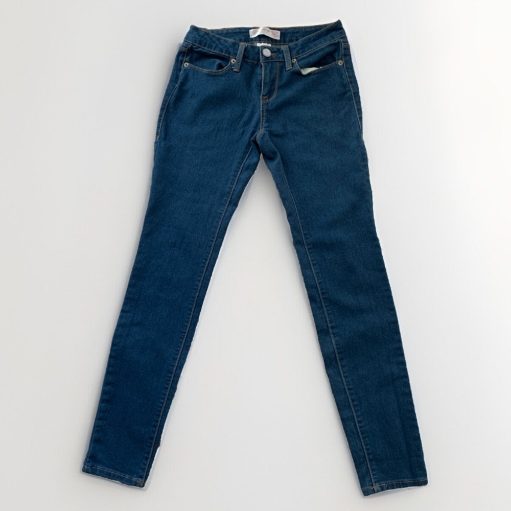No Boundaries Skinny Jeans  SZ(1)